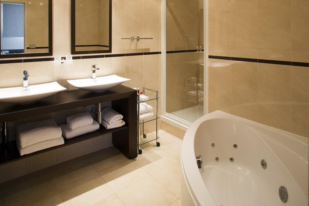 Фотография Best Western Mondial 4*