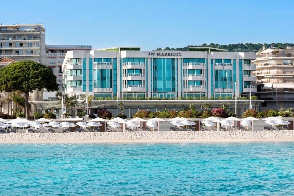 Отель JW Marriott Cannes (ex. Palais Stephanie) 5*