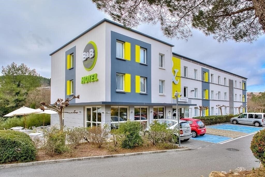 Отель B&B Hotel Antibes Sophia Antipolis 2*