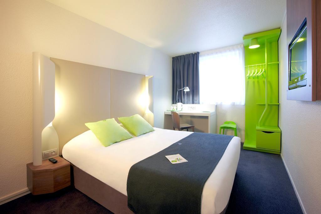 Отель Campanile Lille Euralille 3*