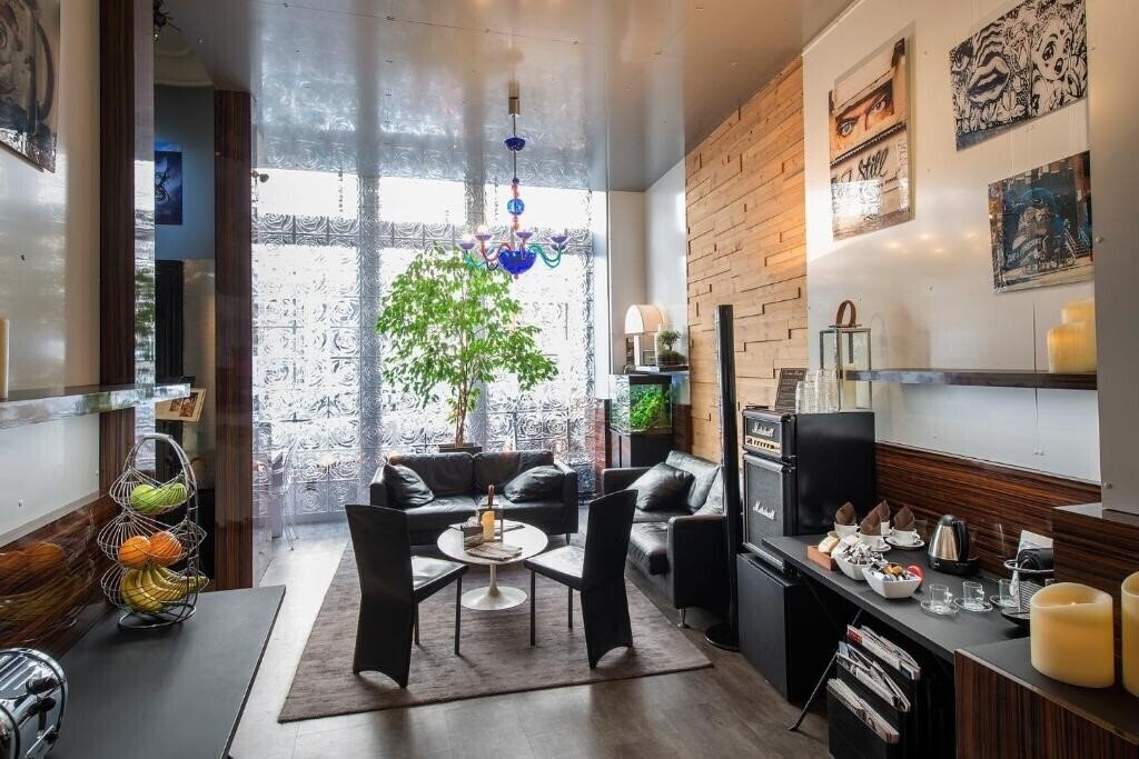 Фотография Hotel De Paris 3*