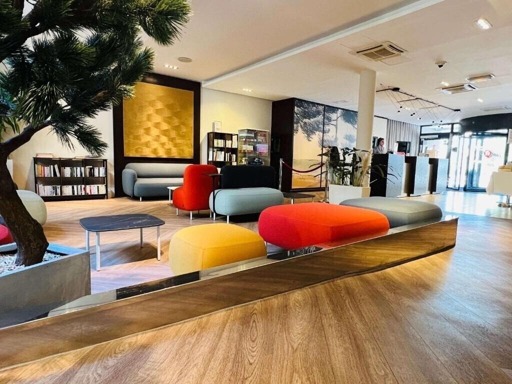 Отель Hipark Residences Marseille 3*