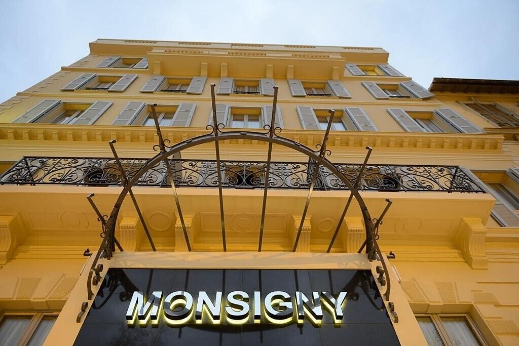 Отель Hotel Monsigny 3*
