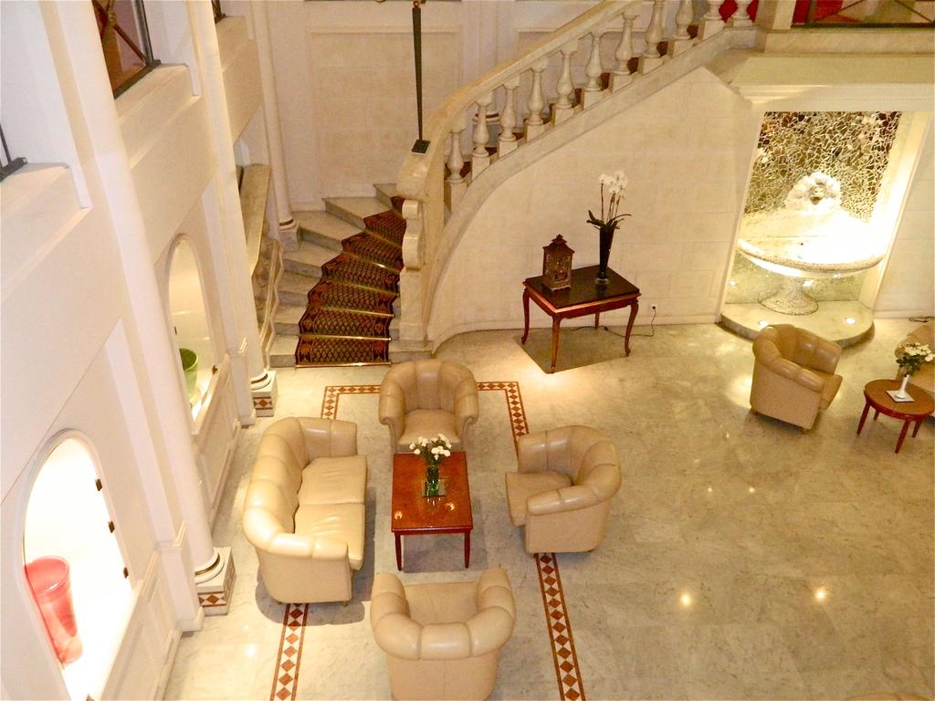 Отель B4 Nice Park 4*