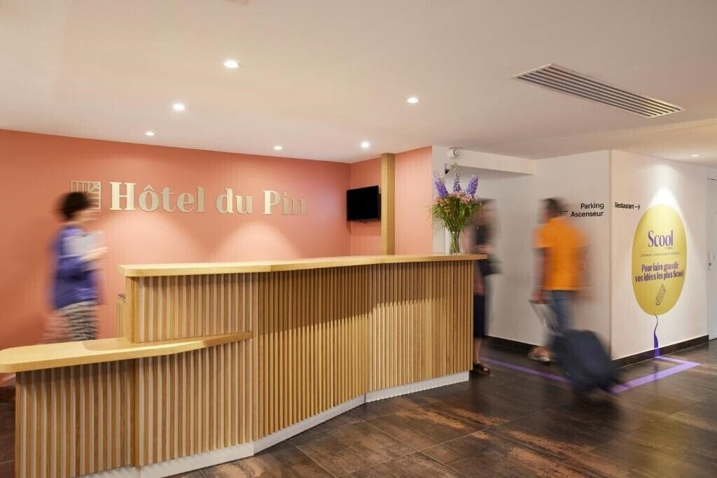 Изображение Kyriad Port 3*