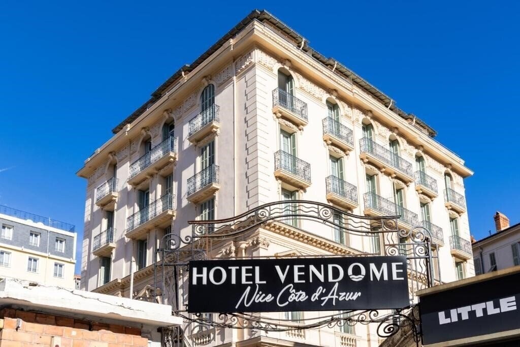 Отель Vendome 3*