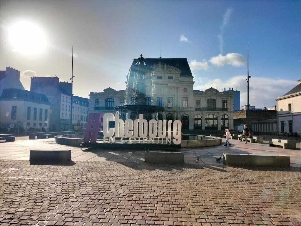 Отель Hotel Restaurant La Regence (ex. La Regence) 3*