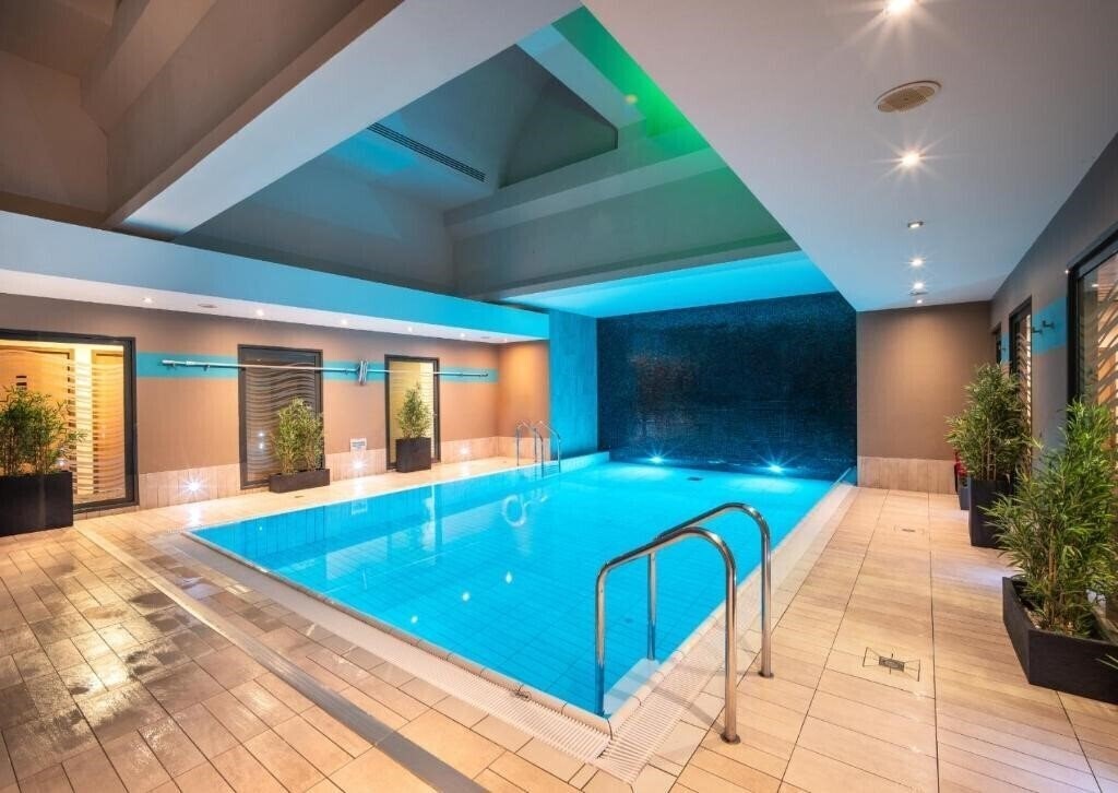 Отель Hotel SPA du Pasino Partouche Le Havre (ex. Hotel Pasino Le Havre) 4*