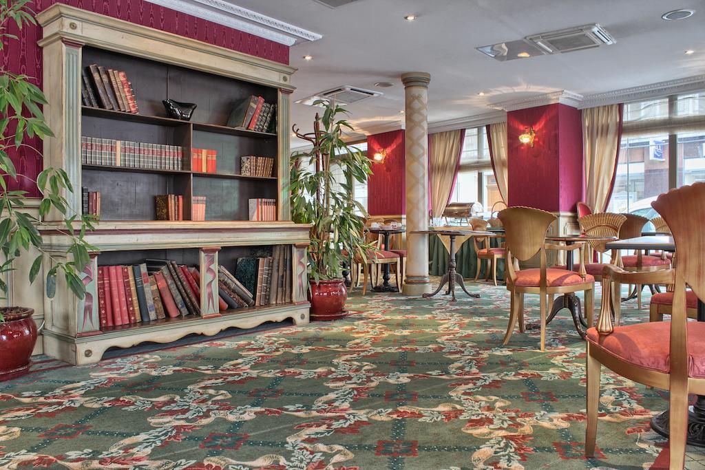 Отель Villa Eugenie 4*