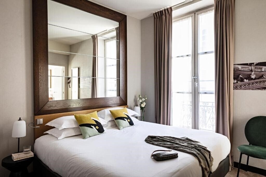 Фото Holiday Inn Paris Elysees 4*