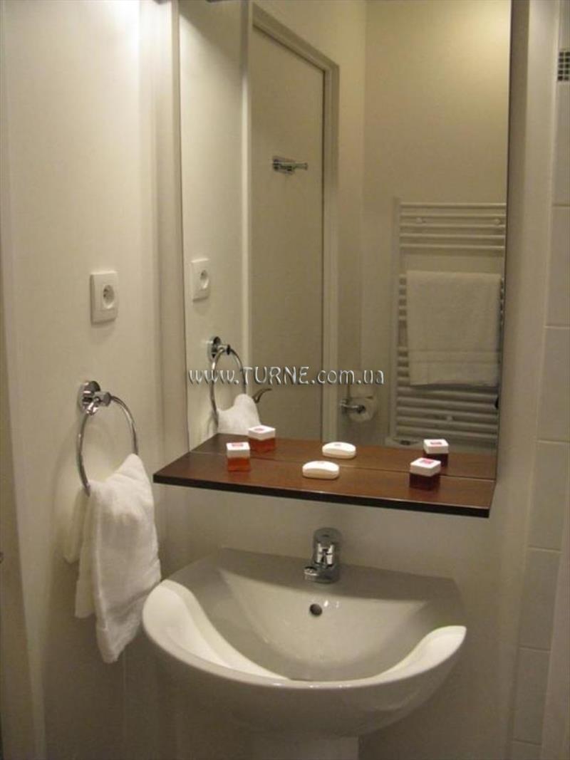 Отель Sejours Affaires Paris-Malakoff 2*