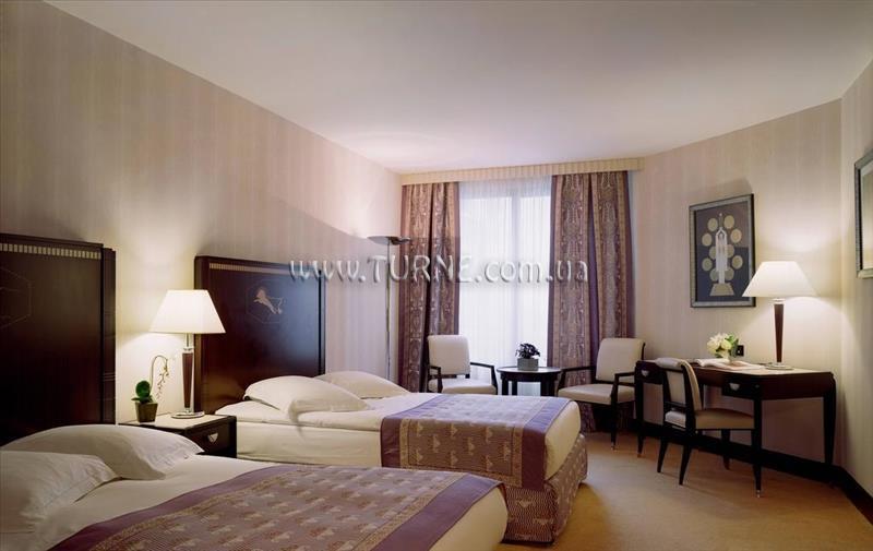 Отель Hotel Du Colllectioneur 5*