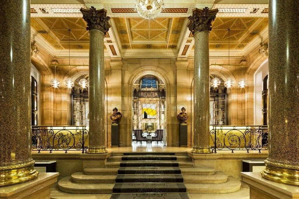 Отель Hilton Paris Opera. 4*