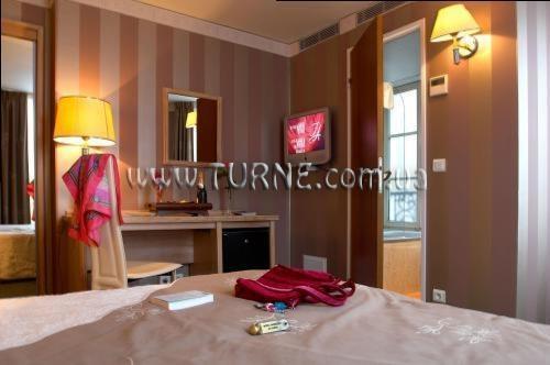 Фотография Median Paris Congres 3*