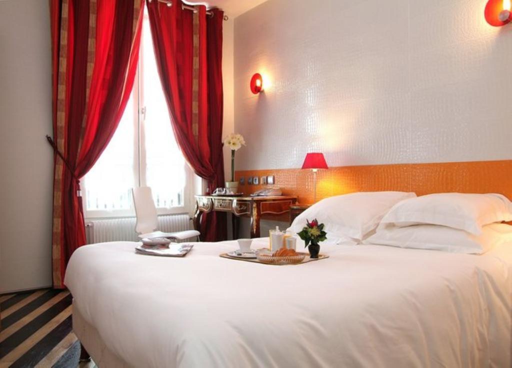 Изображение Aida Marais 3*