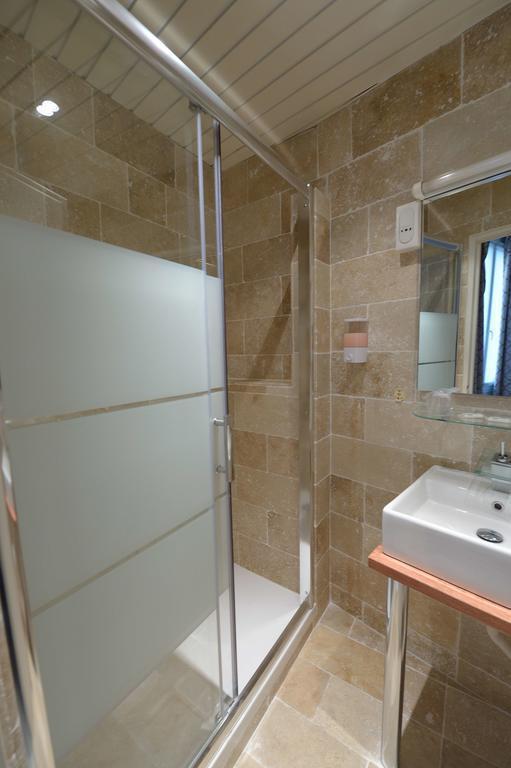 Фото Pavillon De Montmartre 3*