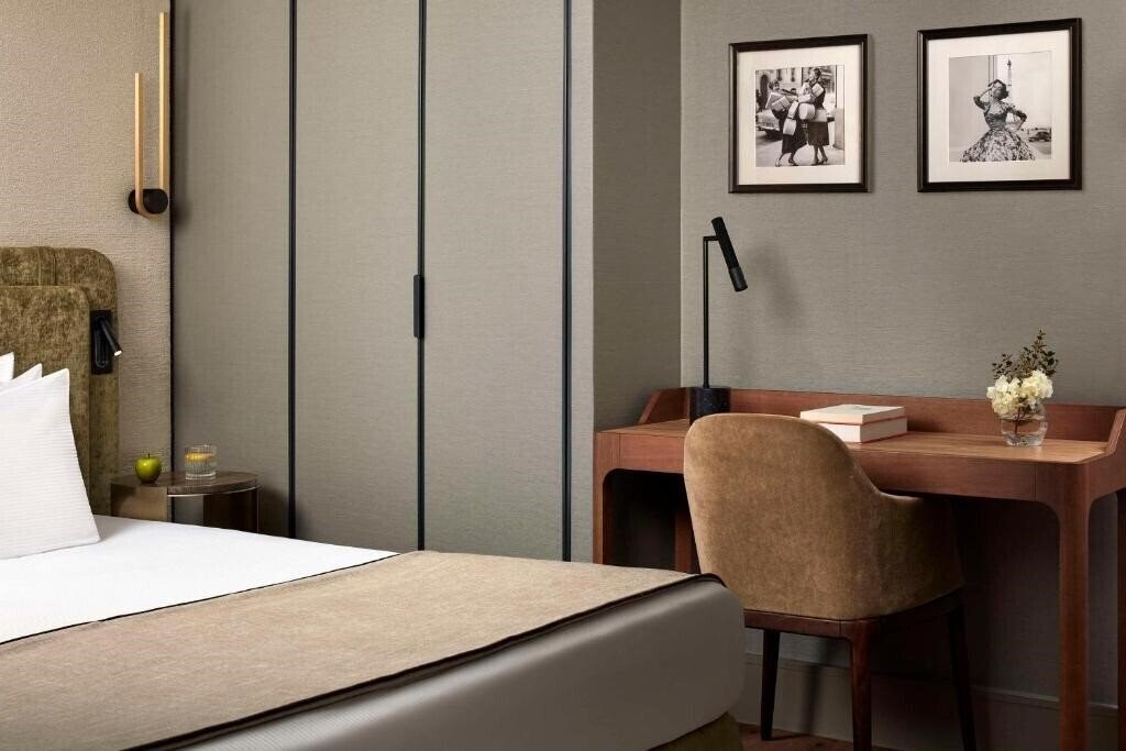 Изображение NH Paris Champs-Elysées (ex. Beauchamps) 4*