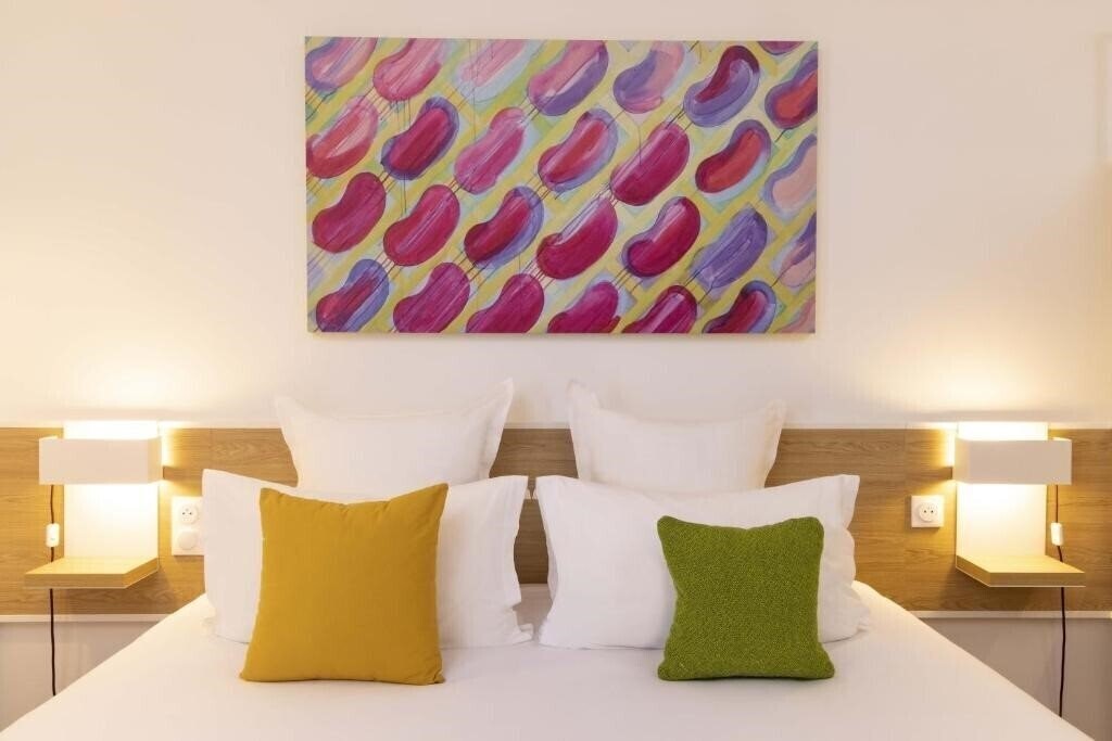 Изображение Hotel Paris Louis Blanc 3*