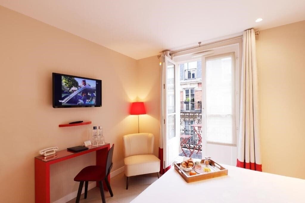 Отель Eden Hotel Paris 3*