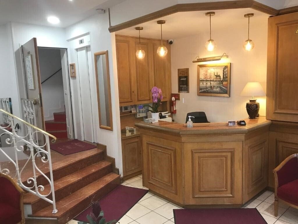 Изображение Austin'S Saint Lazare 3*