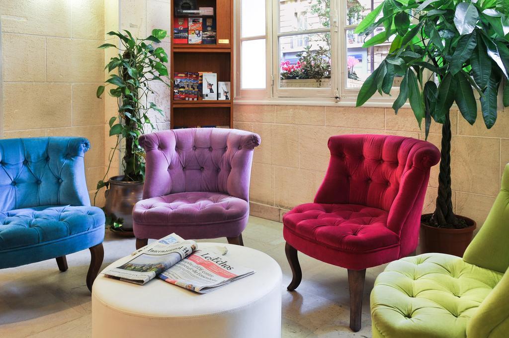 Отель Eden Montmartre 3*