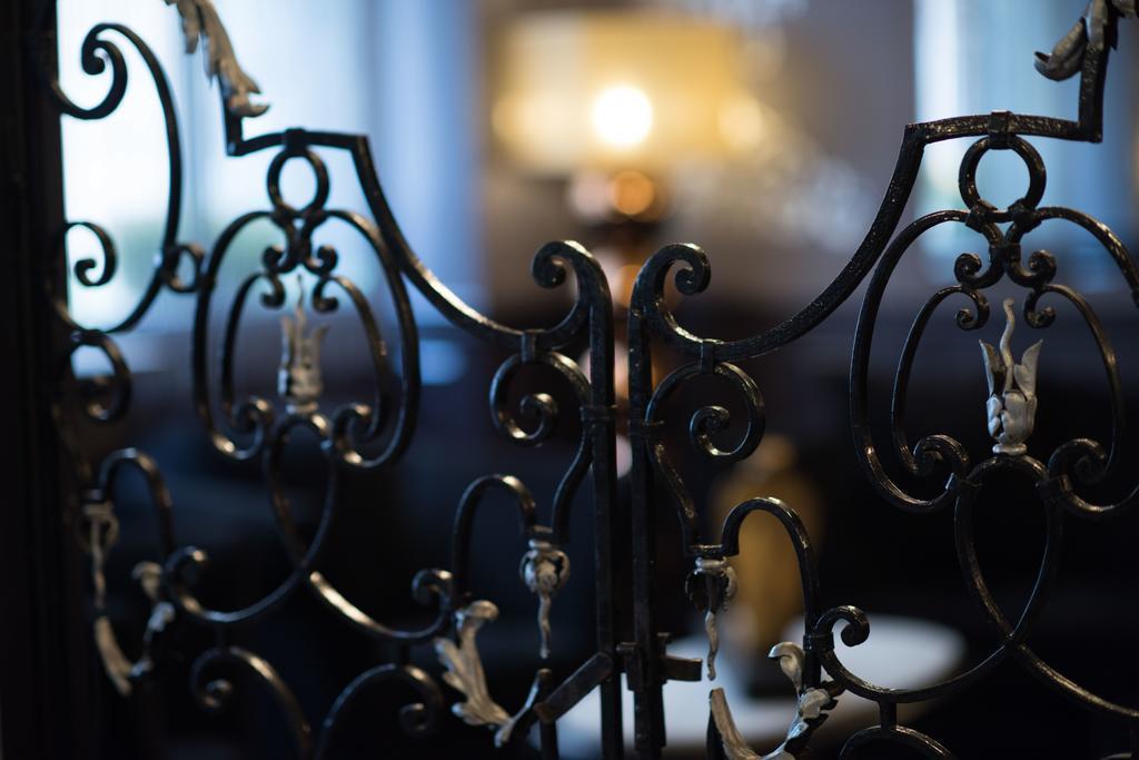 Изображение Prince Albert Louvre 2*