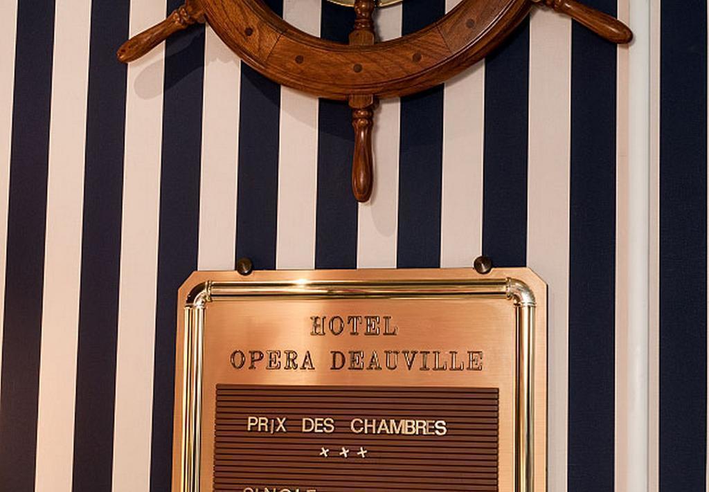 Фото Opera Deauville 3*