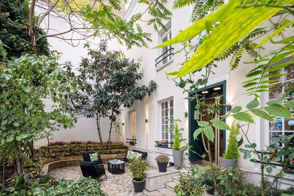 Отель Hotel Nord Est 2*