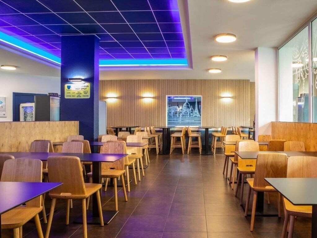 Изображение Ibis Budget Paris Porte De Montmartre 1*