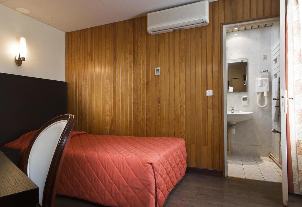 Отель Corail Hotel 3*