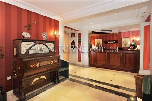 Отель France D Antin 3*