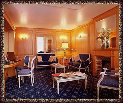 Фотография Baudelaire Opera 3*