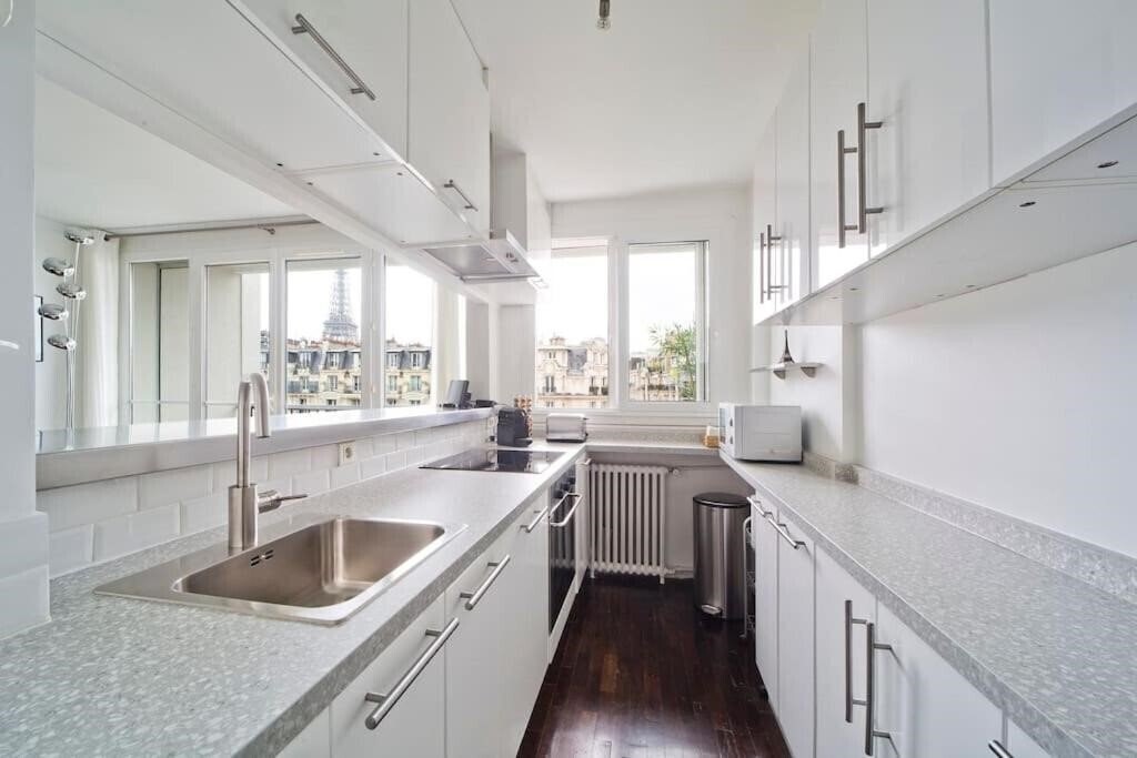 Фотография France Eiffel 3*