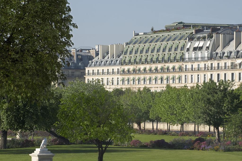 Отель Le Meurice 5*