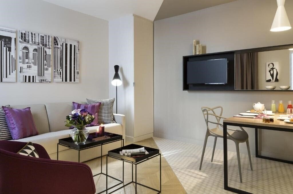Отель Citadines Opera Grands Boulevards Paris 3*