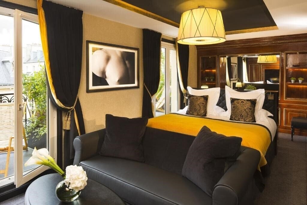 Отель Le Belmont Paris 4*