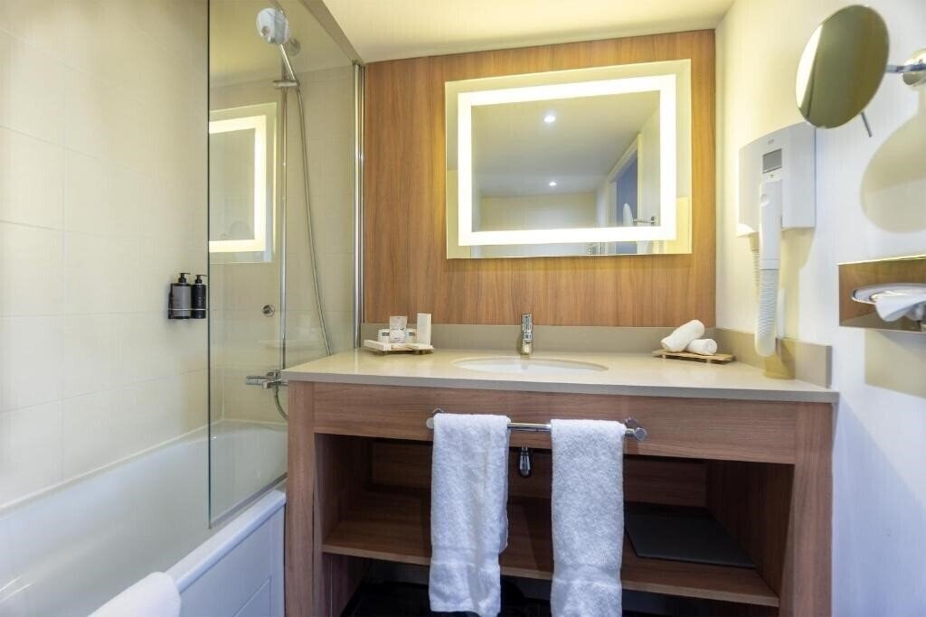 Фотография City Residence Paris CDG Airport 4*