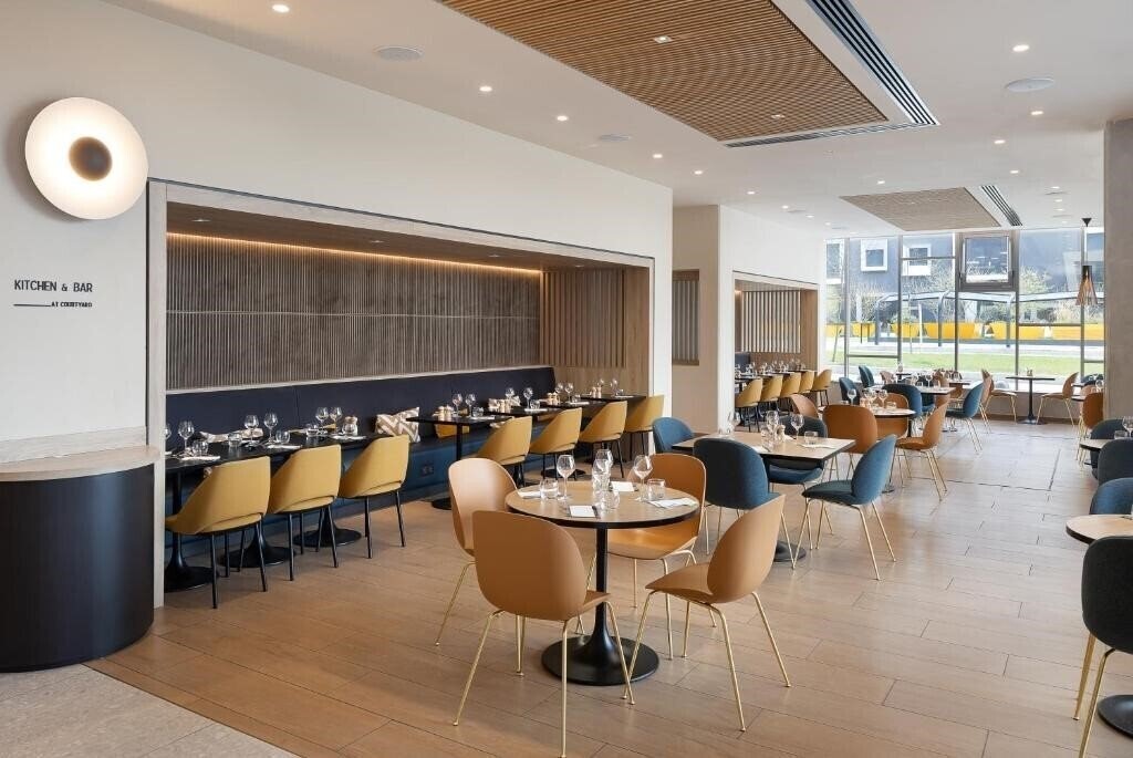 Изображение Courtyard by Paris Charles de Gaulle Airport 4*