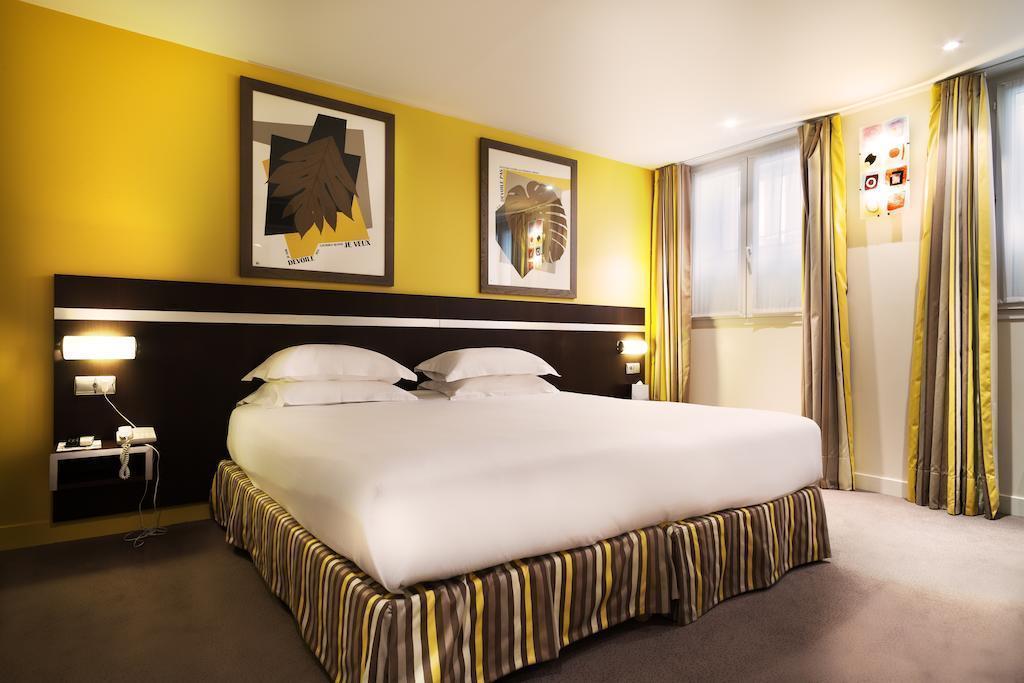 Отель Amarante Arc De Triomphe 3*