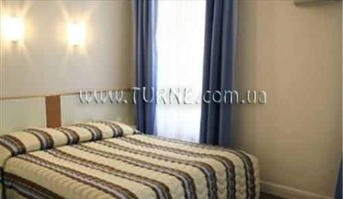 Картинка De Nemours 2*