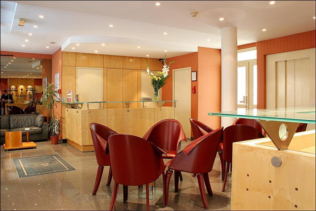 Фото Pavillon Villiers Etoile 3*