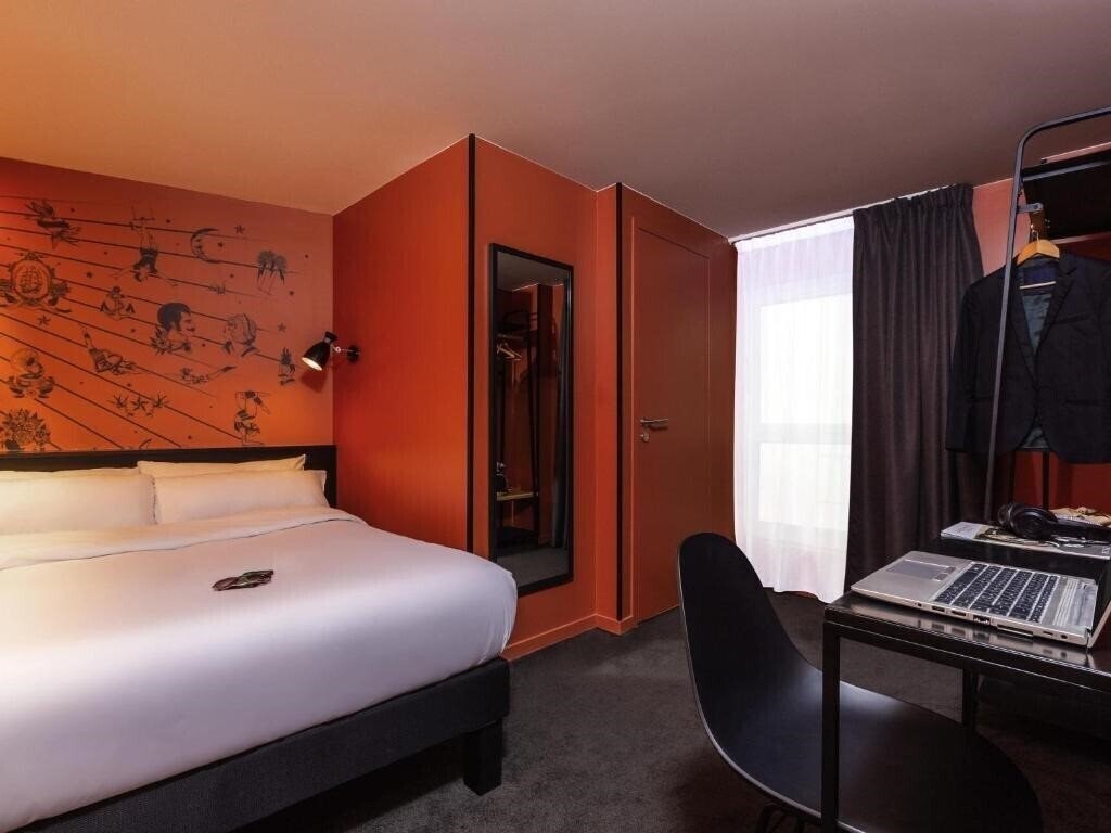 Картинка Ibis Styles Paris Gare de l'Est Magenta (ex. Sibour) 3*