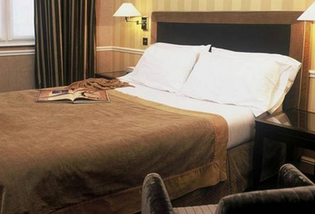 Фотография Victoires Opera 4*