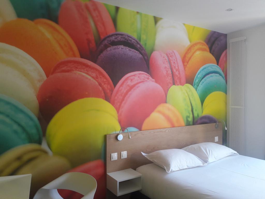 Картинка Cecil 2*