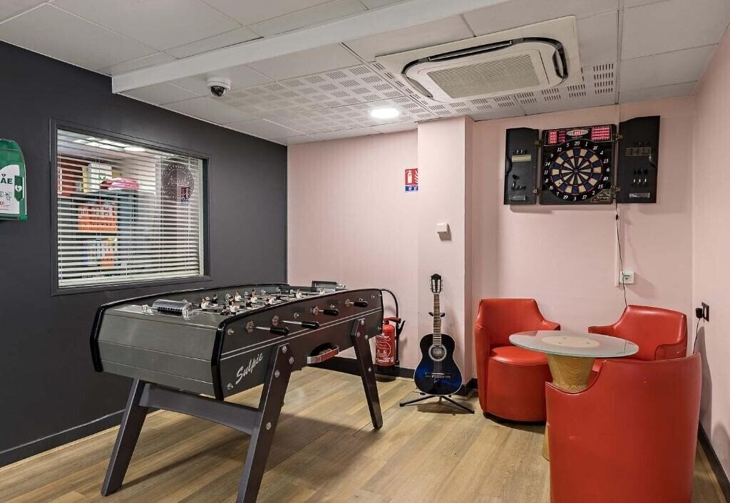 Картинка B&B Hotel Rouen Centre Rive Gauche 3*