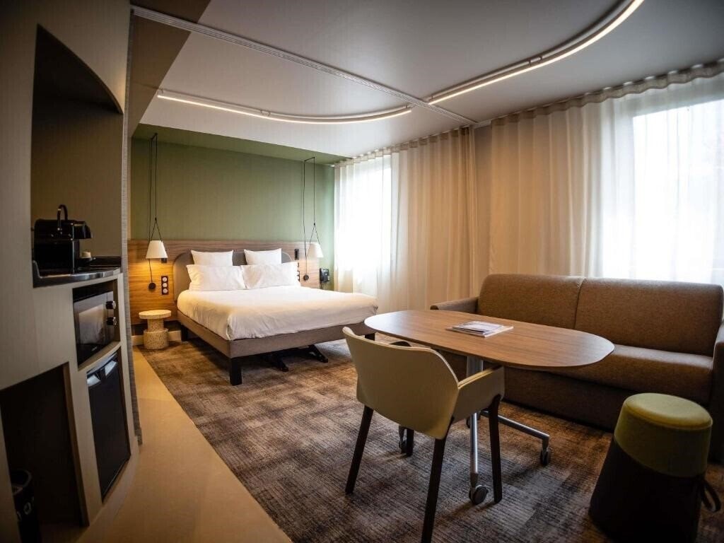 Фото Novotel Suites Rouen Normandie (ex. Suite Novotel Rouen Normandie) 4*