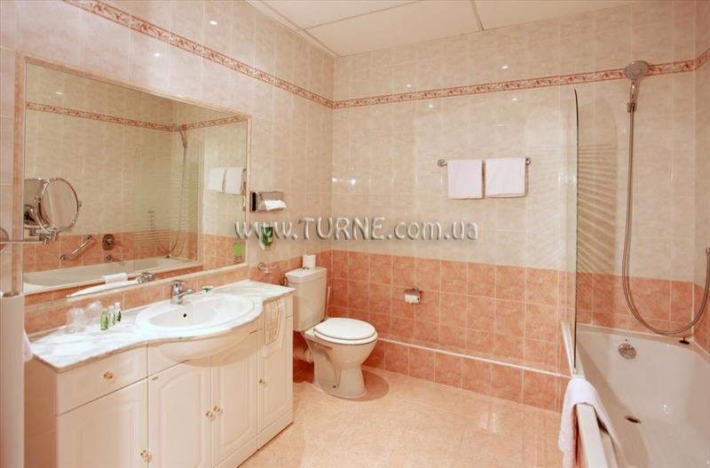 Фотография Hotel Bw Le Grand Pavois 3*