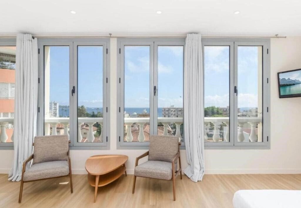 Изображение B&B Hotel Antibes Juan Les Pins (ex. B&B Hotel Antibes Juan-Les-Pins) 3*