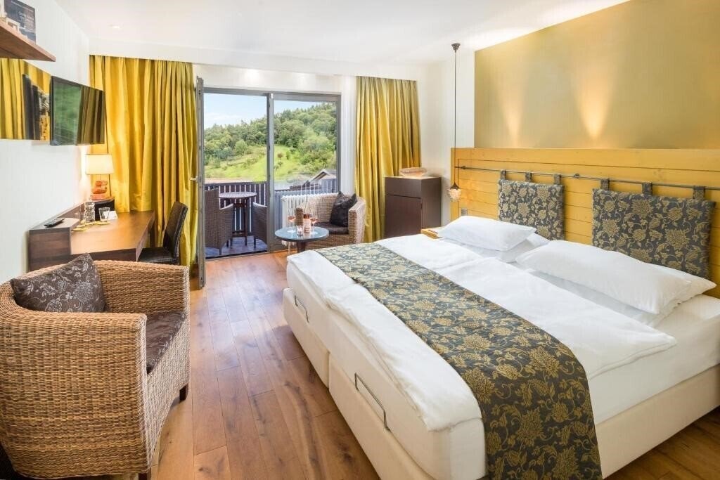 Отель Hotel Heiligenstein 4*