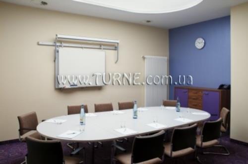 Фотография Holiday Inn Express 3*